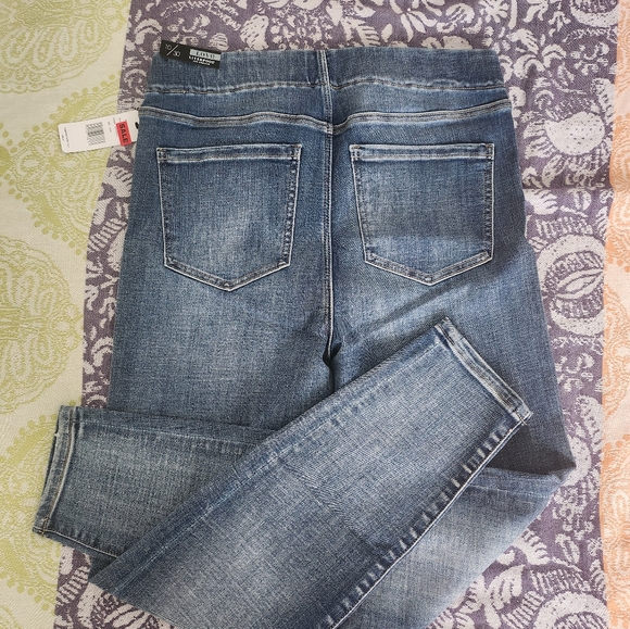 LIVERPOOL JEANS CHLOE HI-RISE ANKLE SKINNY PULL-ONS NWT - Picture 4 of 7